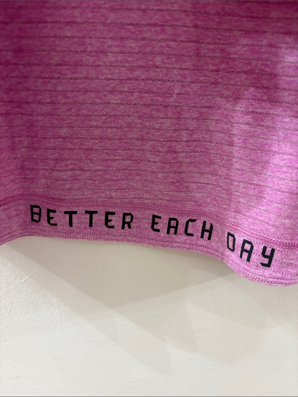 Lululemon Men's Performance Crew Neck T-Shirt - Pink - XL - Picture 3 of 5